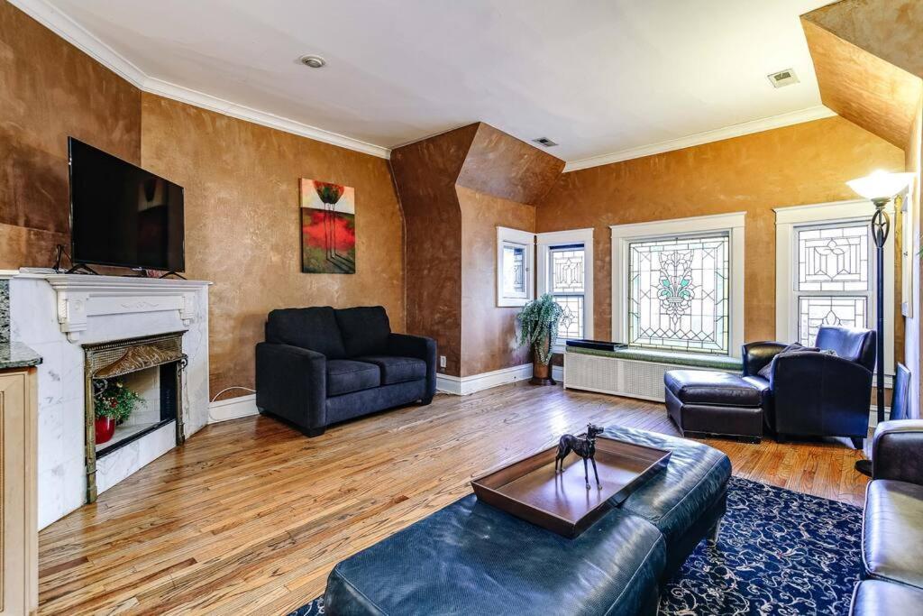 Historic And Unique Brownstone In Gold Coast - Downtown - 3 Διαμέρισμα Σικάγο Εξωτερικό φωτογραφία